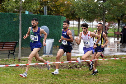 Osmangazili atletlerden Türkiye Kros Şampiyonası’nda büyük başarı