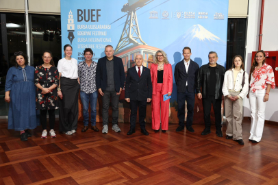 Dünya yazarları Bursa’da buluşuyor: Edebiyat Festivali başladı