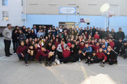 Osmangazi’de öğrencilere kış yardımı: Erkan Aydın’ın adı sınıfta yaşayacak