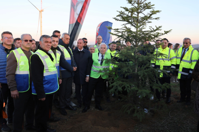Büyükşehir’den “Yeniden Yeşil Bursa” adımı: 15 bin fidan toprakla buluştu