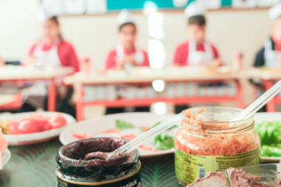 Zeytinli tarifler minik ellerde hayat buldu