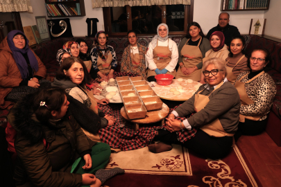 Osmangazi'de Kandil Gecesi'nde Somuncu Baba geleneği yaşatıldı
