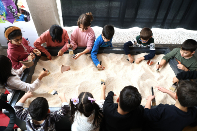 Minik arkeologlar Bursa tarihine yolculuk yaptı