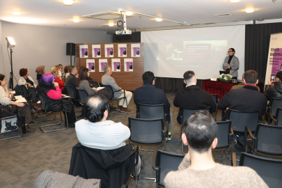 Nilüfer’de Atatürk Bursa’sında modernleşmeyi anlatan söyleşi