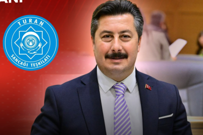 Ercan Özel’e “Yılın En Başarılı Belediye Başkanı” ödülü