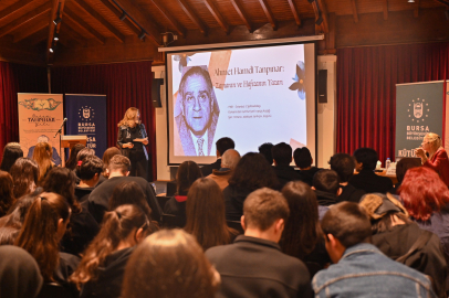 Bursa Şehir Kütüphanesi’nde Tanpınar’a mitolojik ve felsefi yolculuk