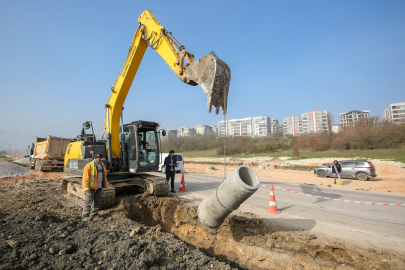 30 Ağustos Zafer Mahallesi’nde asfalt öncesi altyapı hamlesi