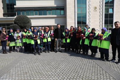 Bursa Büyükşehir’den kadın çalışanlara 8 Mart jesti