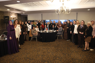Başkan Özdemir kadın dernekleriyle iftar sofrasında buluştu