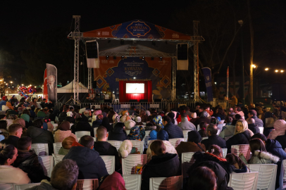 Bursa’da Ramazan Meydanı’nda eğlence ve gelenek bir arada