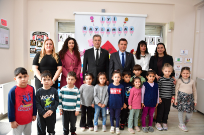 Başkan Aydın çocuklarla bayramı kutladı