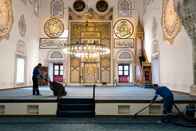 Yıldırım’da ibadethaneler bayrama hazır