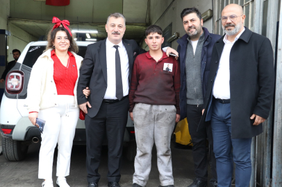 Anahtar Parti Bursa'dan Otosansit esnafına ziyaret