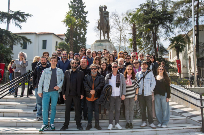 Bursa’da Dünya Tiyatro Günü’nde anlamlı tören