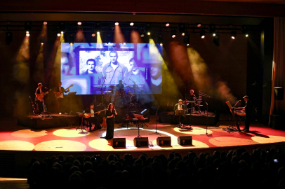 Serenad Bağcan’la Bursa'da caz rüzgarı esti