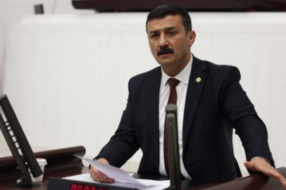 İYİ Parti Milletvekili Türkoğlu'ndan Başkan Bozbey'in gözaltına alınması ile ilgili açıklama