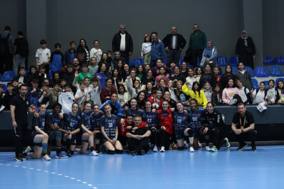 Bursa Büyükşehir Belediyespor’dan evinde net galibiyet