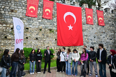 Başkan Yılmaz gençlere Bursa'nın fethini anlattı