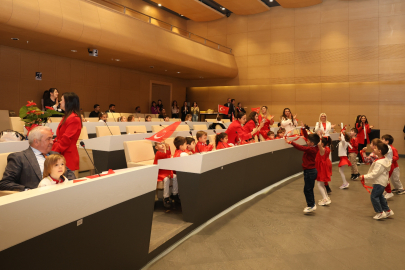 Nilüfer Barış Meclisi’nde 23 Nisan coşkusu