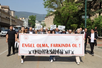 Bursa’da Engelliler Haftası’nda farkındalık yürüyüşü