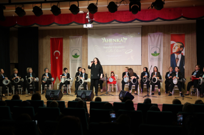 Osmangazi’de anneler ve kızlarından ritim dolu gece
