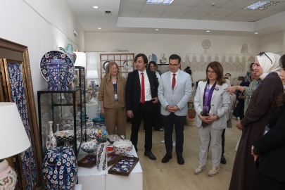 NİLSEM kursiyerlerinin yıl sonu sergisi Fethiye’de açıldı