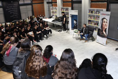 Arif Pişkin’den Nilüfer’de Sennur Sezer dinletisi