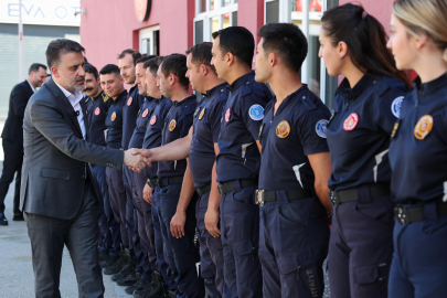 Büyükşehir Başkan Vekili Biba'dan itfaiye personeline Bayram ziyareti