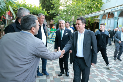 Başkan Aydın vatandaşlarla bayramlaştı