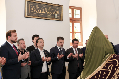 Sultan Murad Hüdavendigâr Kosova’da dualarla anıldı